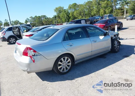 2006 Honda Accord 3.0 Ex из США, поврежденный, VIN 1HGCM66556A032180